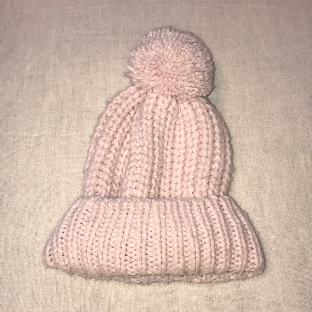 PomPom Gap Beanie